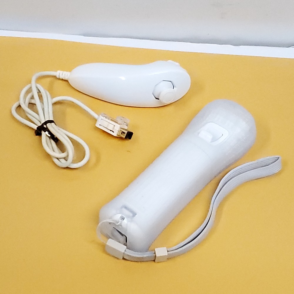 Official Nintendo Wii Controller