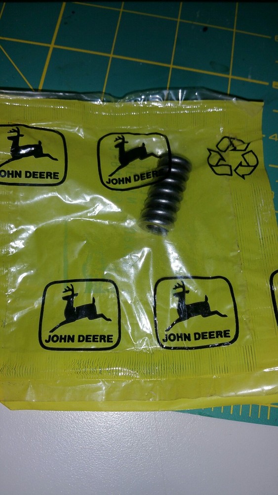 Genuine John Deere OEM Spring R48691