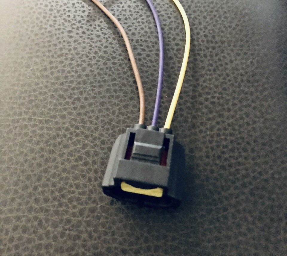 92CF12T New Brake Fluid Level Sensor Connector For 2004-2009 Ford F150