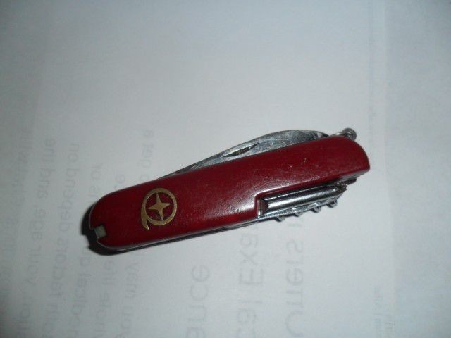 Quality Superior Folding Utility Pocket Knife 11 Functions