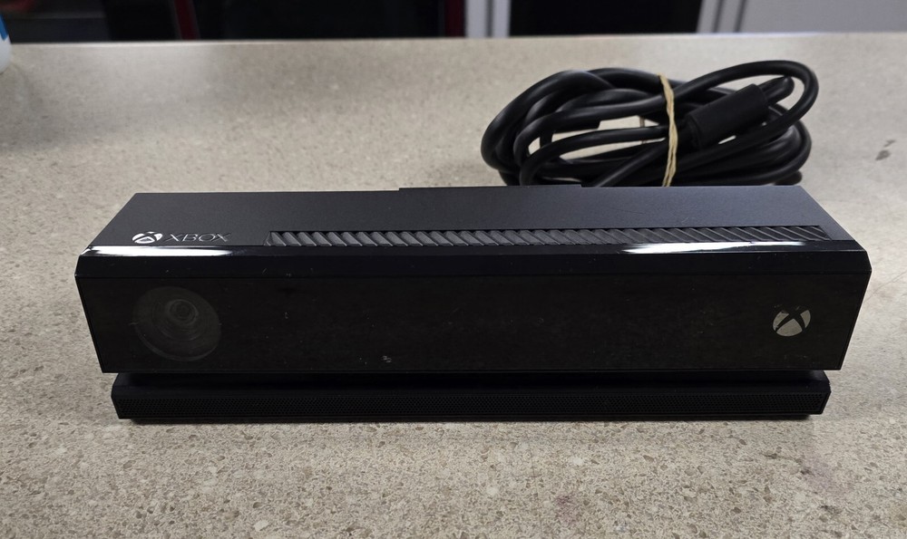 Microsoft Xbox One Kinect Wired Motion Sensor Black Model 1520