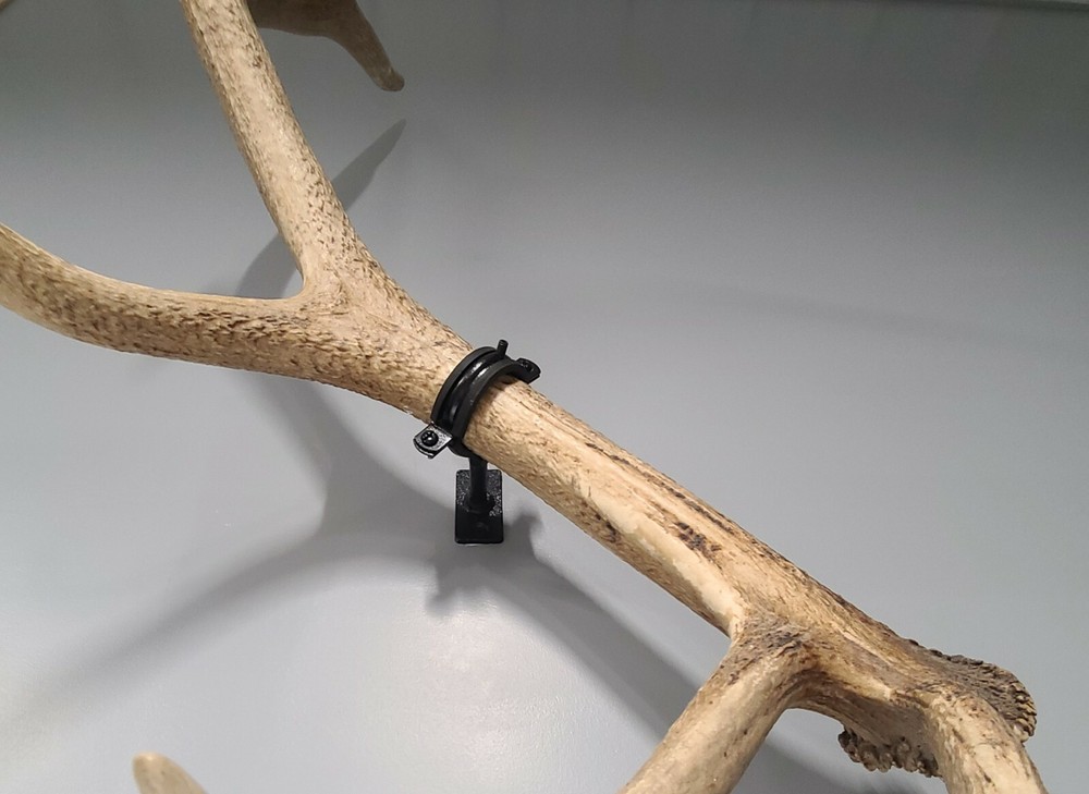 Elk Shed Mounting Clamp (Black)