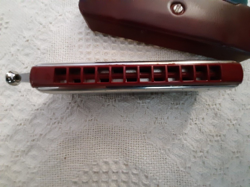 Hohner Chrometta 12 Harmonica