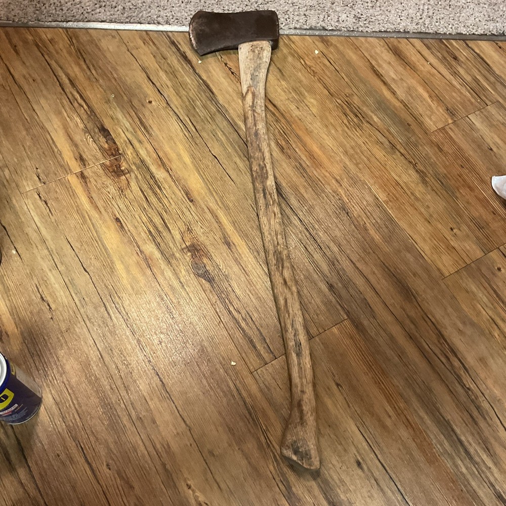 Vintage Old Axe with Good Handle..