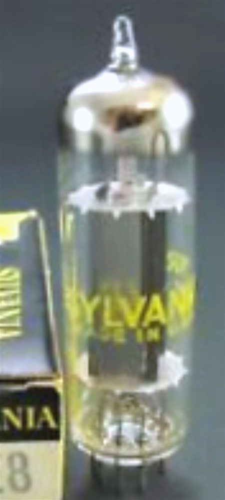 10LE8 TUBE SYLVANIA NIB TESTED & BOXED VINTAGE SURPLUS