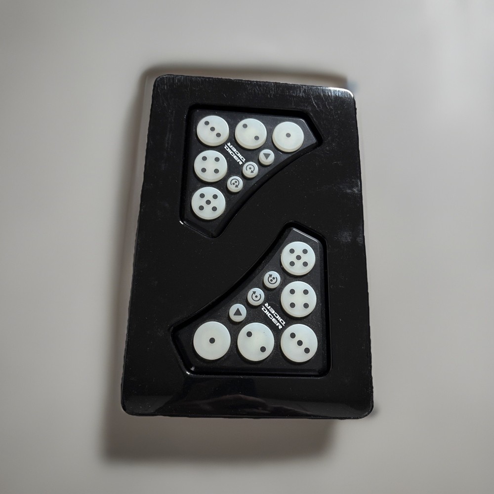 Novation Dicer Cue Point & Looping Control USB Powered DJ Controller w/Box