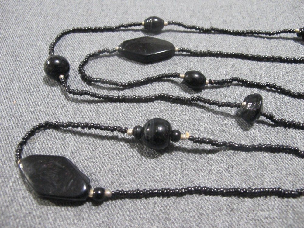 Vintage flapper style assorted black glass + tiny silvertone beaded necklace