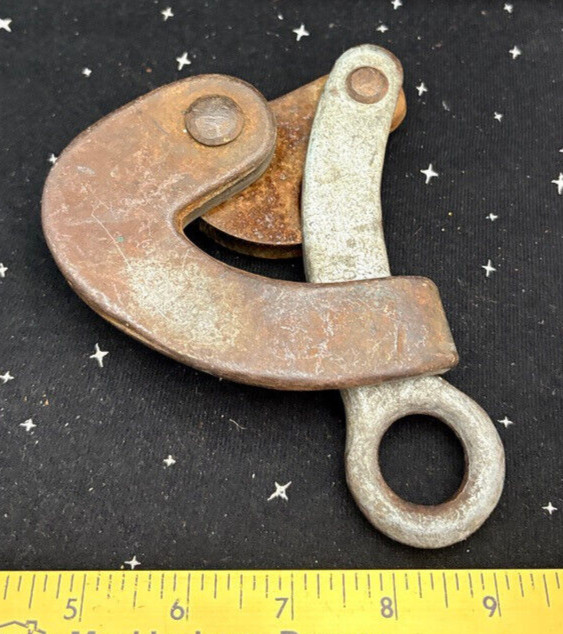 VTG . M. Klein & Sons Cable Puller Specificallt A Haven's Grip 6"X 5"