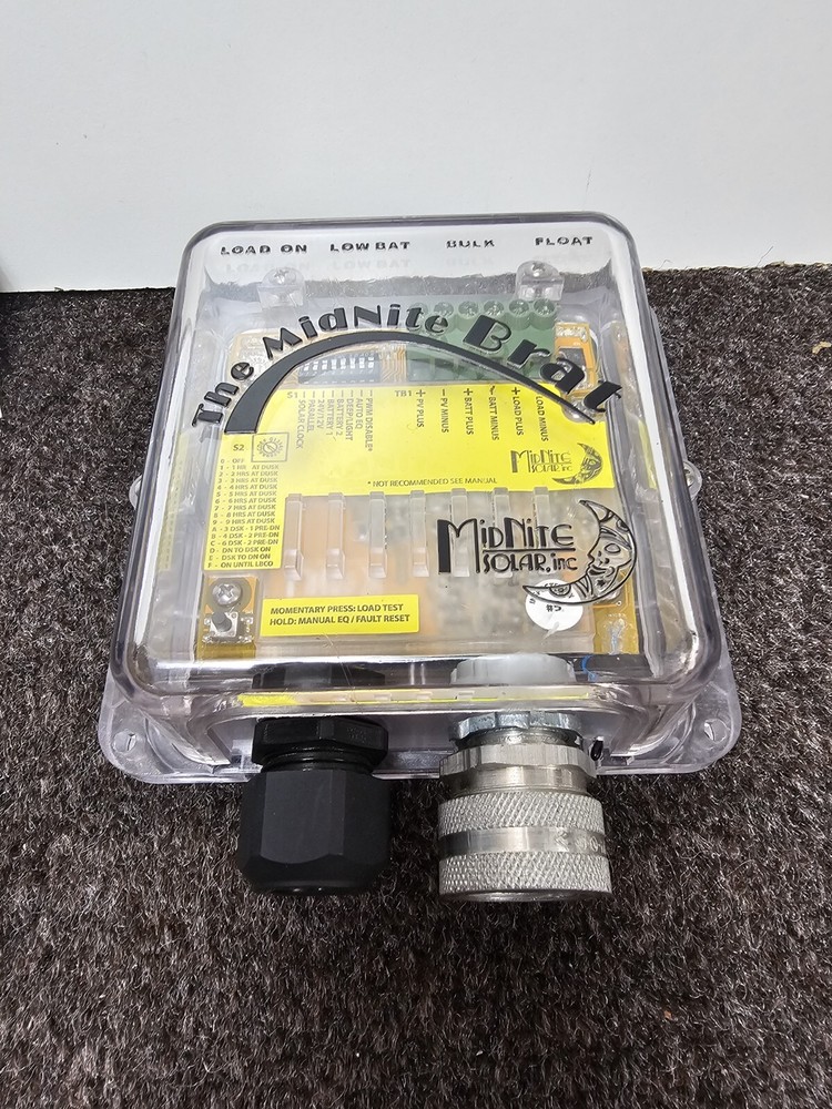 Midnite The Solar Brat Charge Controller 30A PWM w/Lighting Controller & Load US