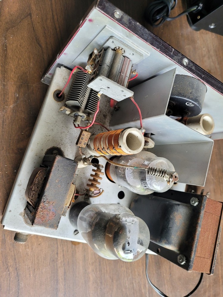 Vintage Johnson Viking Adventurer Tube Ham Radio Transmitter Powers Up As-Is