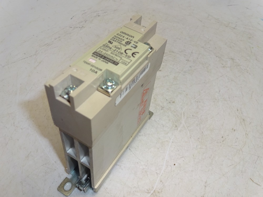 OMRON G23A-210B-VD SOLID STATE RELAY