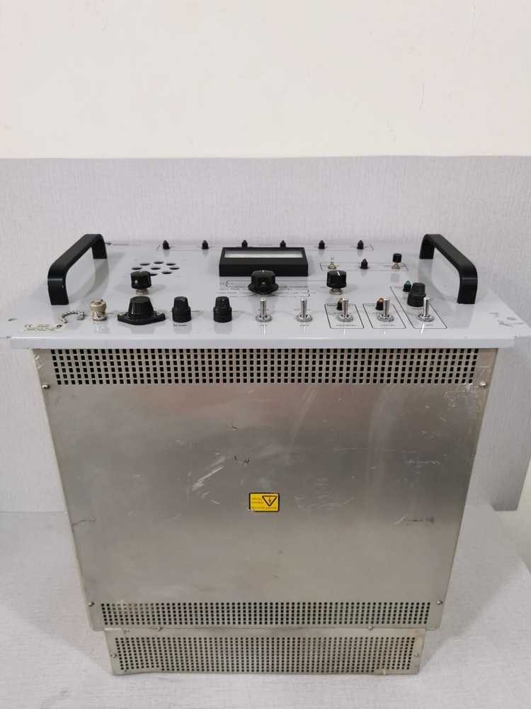 NAUTEL ND500II RADIO BEACON TRANSMITTER