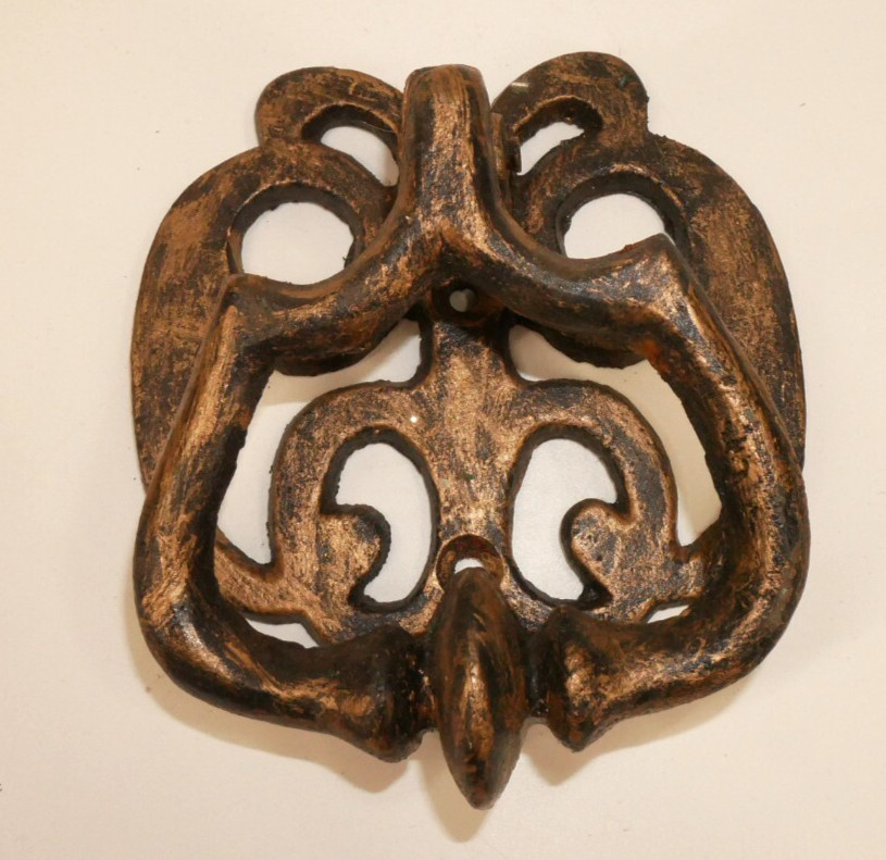 Beautiful Classic Style Cast Iron Door Knocker