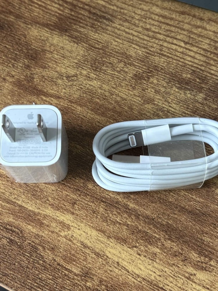 Apple USB Brick / USB A - Lightning Cable OEM Genuine Never User