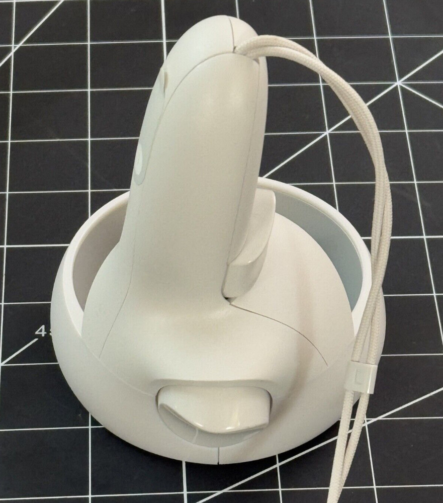 Genuine Meta Oculus Quest 2 Controller LEFT Hand Controller only