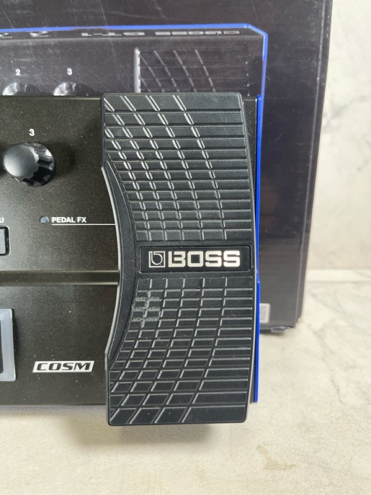 Boss GT-1 Guitar Multi Effects Processor (A1G011920)