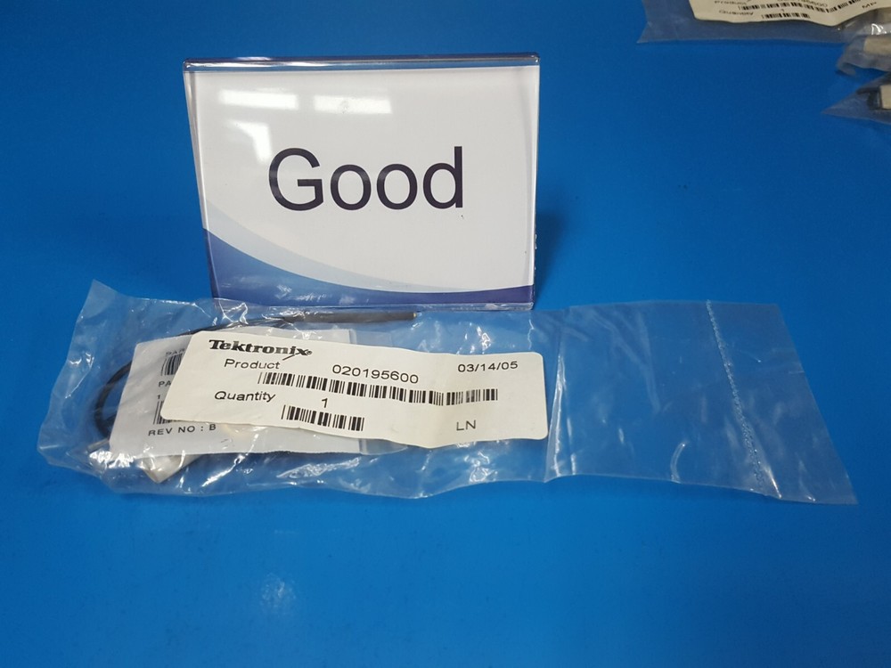 Tektronix_020195600: Oscilloccope Probe Accessory Kit (8)
