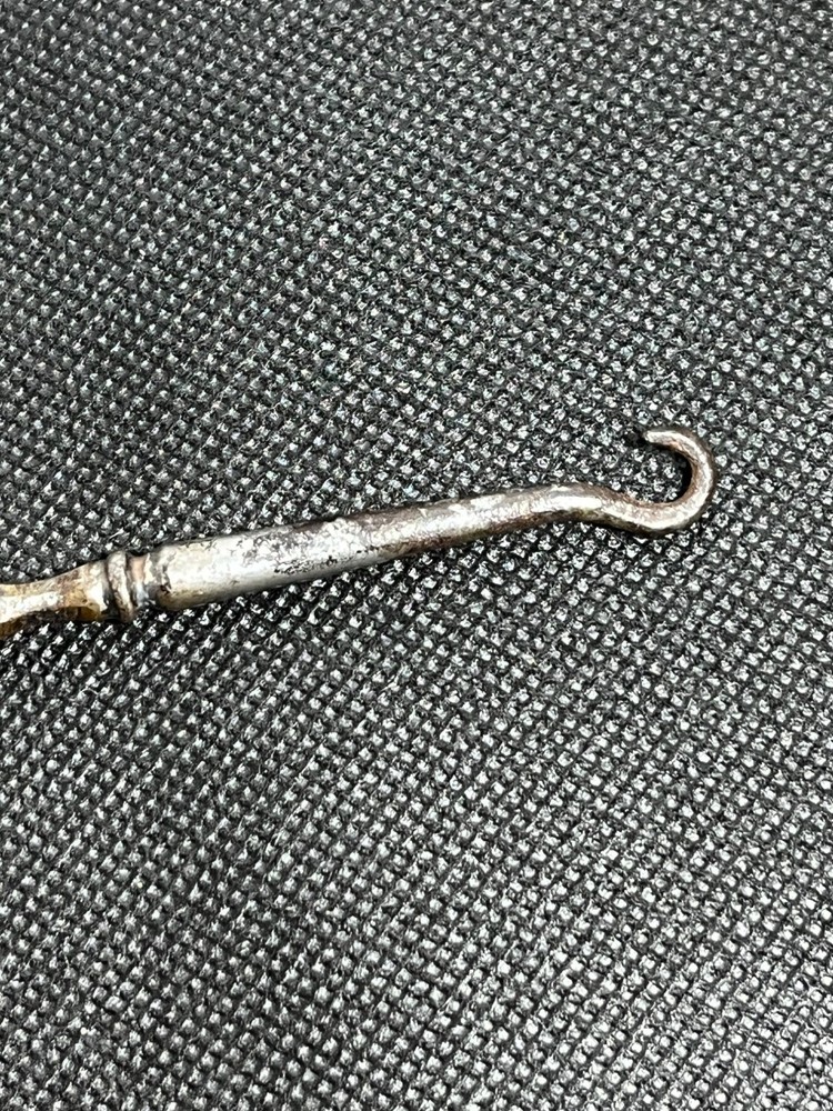 Antique Whiting Sterling Silver Buttonhook Twist Handle Victorian Dressing Tool