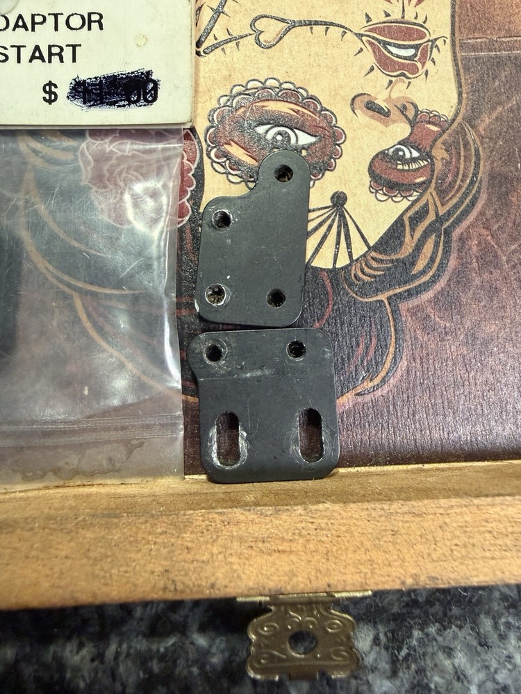 (2) Team Associated 7627 Rc10gt Engine Adapter for Non Pull Start NOS