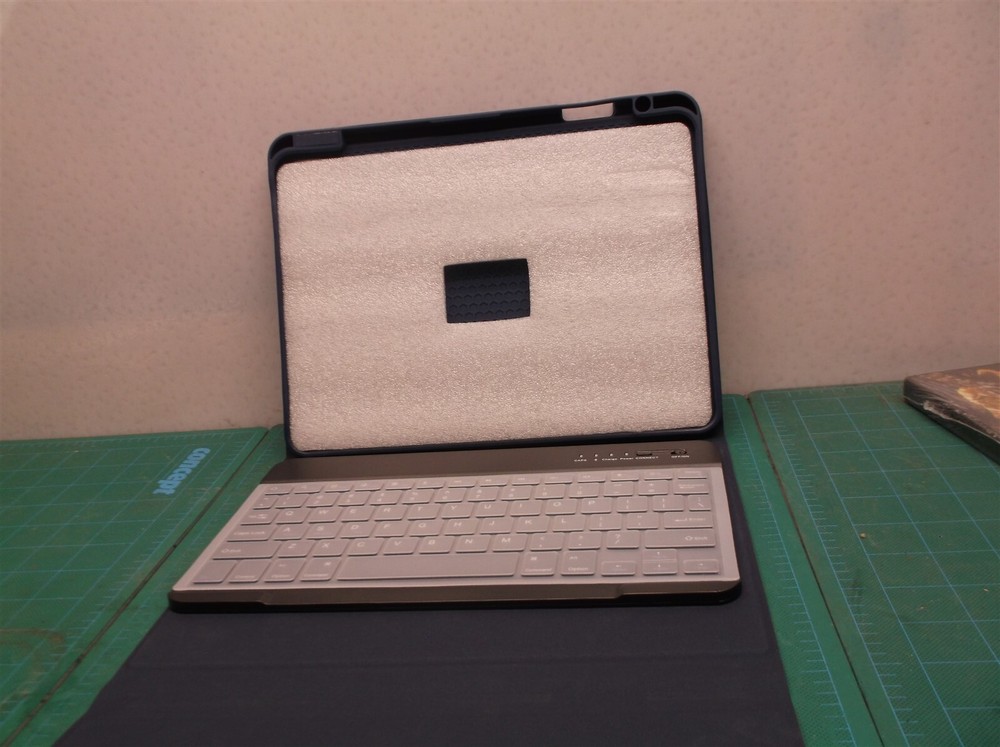 Smart Keyboard Case Tus 282/239