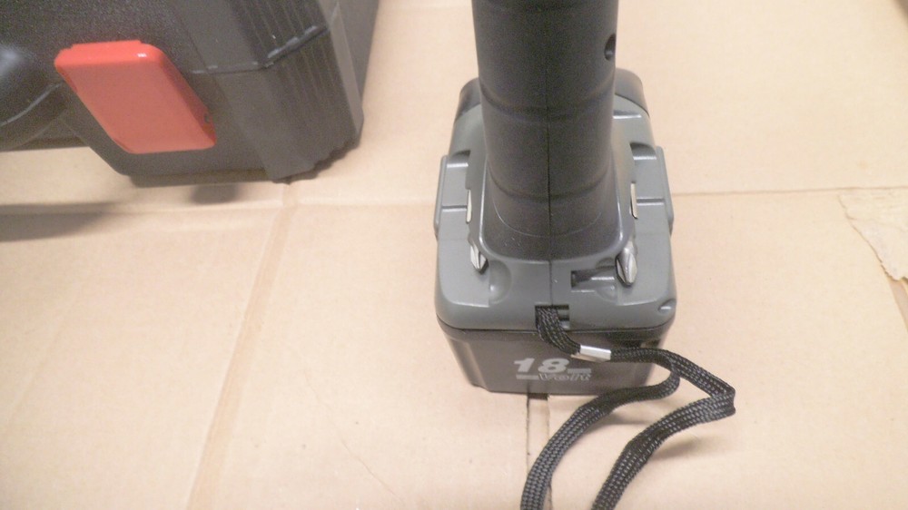Task Force 18 volt drill, 3/8" chuck, with battery, hand tools, charger, case