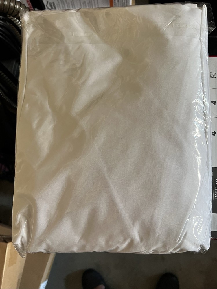 Niagara Sleep Solution Waterproof Super Soft Mattress Protector Queen White