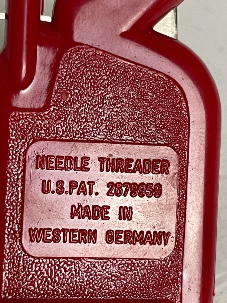 Vintage 2" Automatic Sewing Multipurpose Needle Threader Red