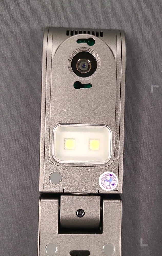 Newline Document Camera . Box only opened for photos.