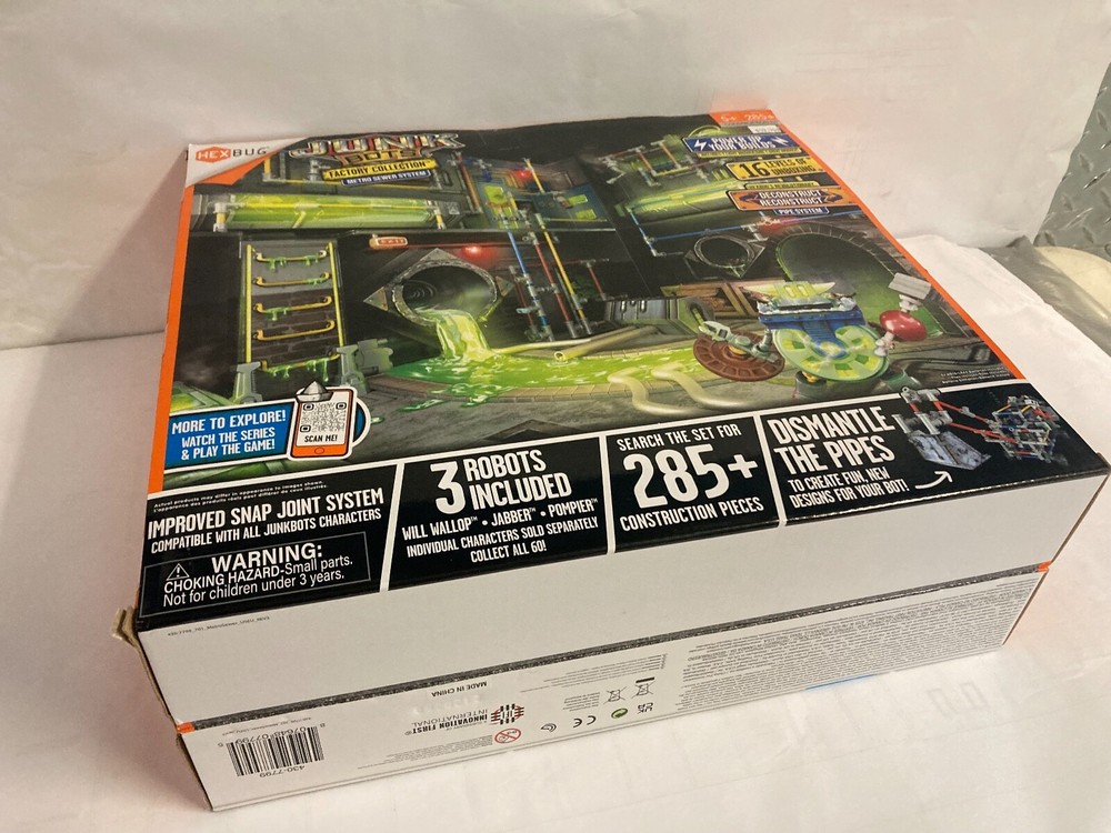 HEXBUG METRO SEWER SYSTEM JUNKBOTS 430-7799 HEXBUG