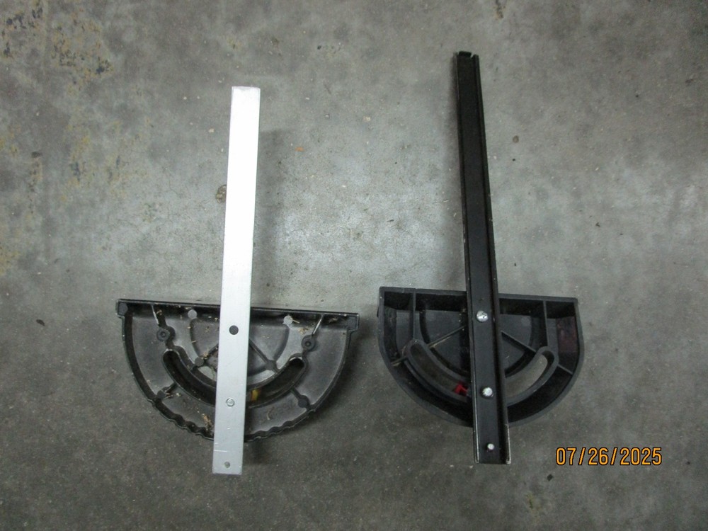 2 Miter Gauges 3/4"