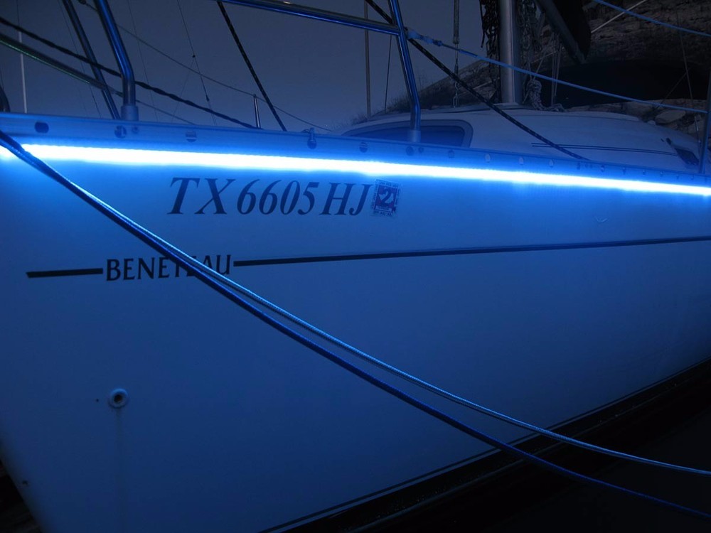 BLUE pontoon deck railing light kit - - 12vDC powered LED's - - 300 led total