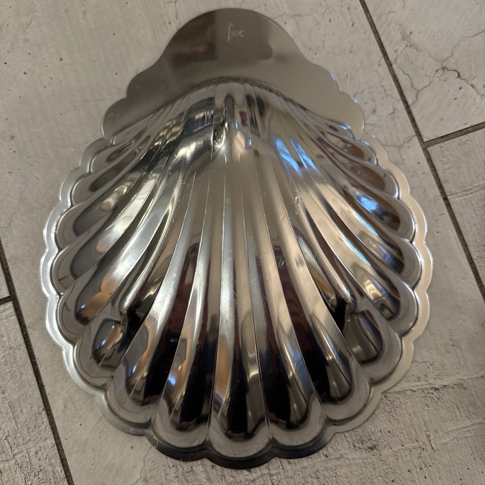 Vintage Kensington Shell Shaped Serving Platter - 10” X 8” - MCM Vibes - Retro!