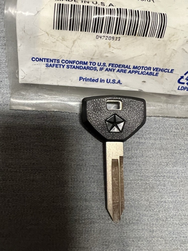 Genuine Mopar Key Blank 4720933