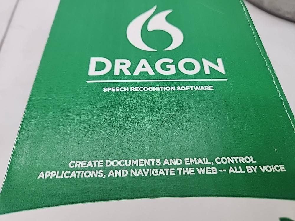 NUANCE DRAGON Speech Recognition Software DVD-ROM Version 11 w/HS-GEN-B HEADSET