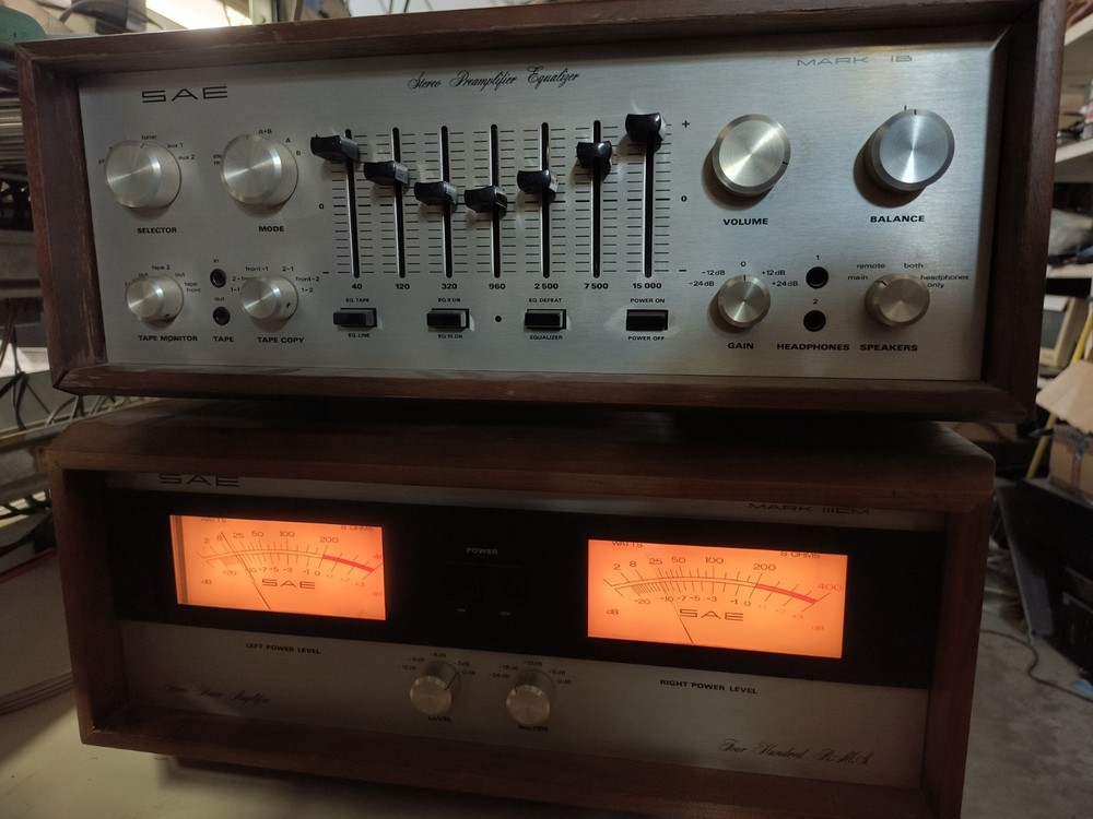 SAE (Scientific Audio Electronics) Stereo Preamplifier Equalizer Mark 1B