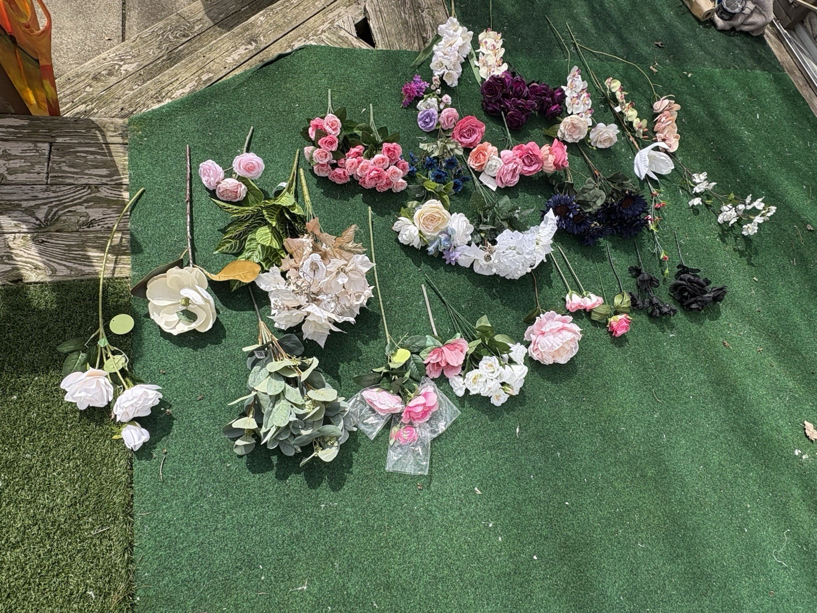 Mega Lot 500+ Artificial Silk Real Touch Assorted Flowers Bulk Weddings Crafts