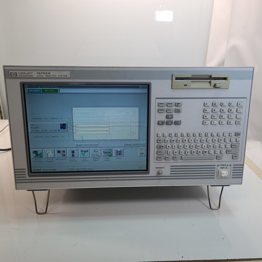 HP 16702A Modular Logic Analysis System