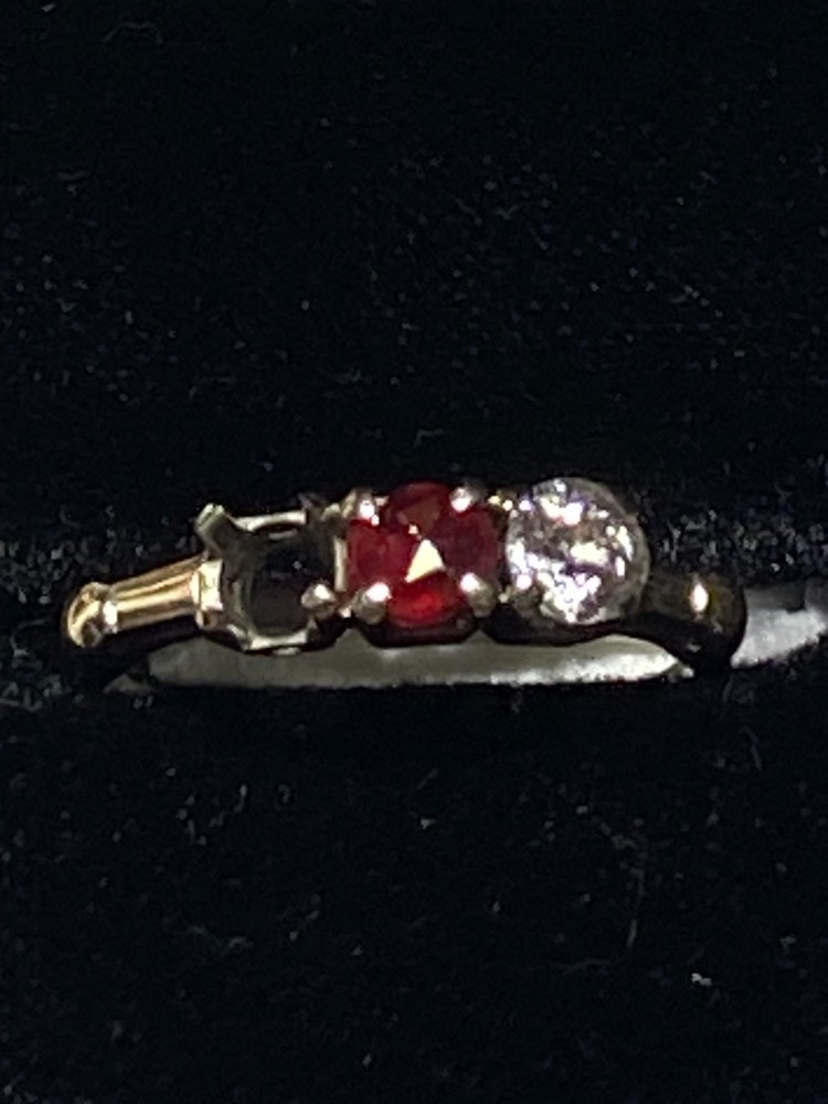 Garnet & Diamond Solid 18k White Gold 2 Stone Ring (MISSING ONE DIAMOND) size 6