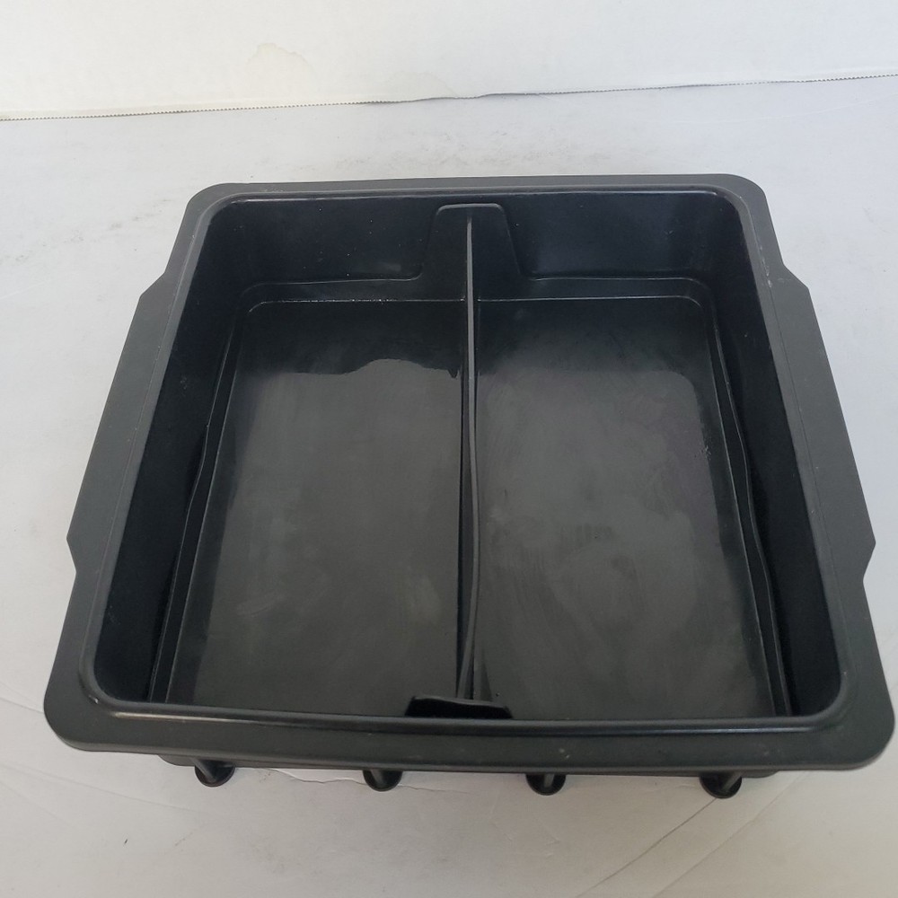 Nuwave Silicone Baking Bake Ware Pan 8x8 With Divider Insert & 9" Baking Pan