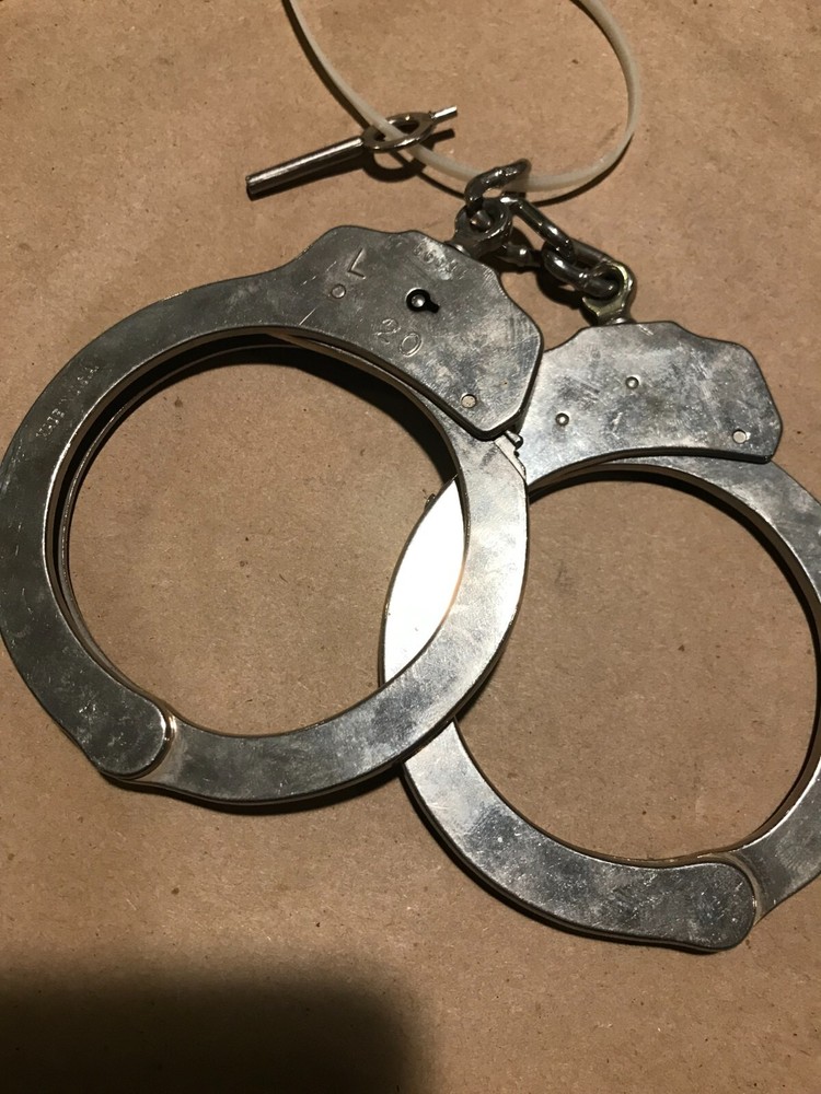 Uncle Mikes Oversize Handcuff Storage Pouch