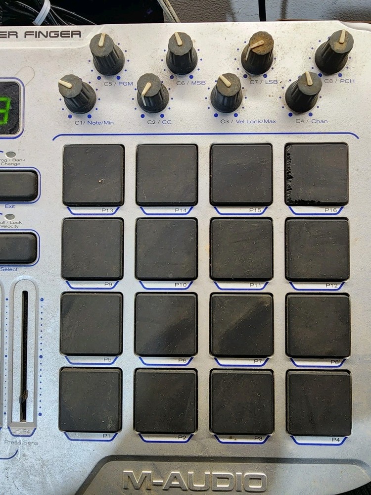 M-Audio Trigger Finger USB MIDI Pad Controller 16 Pads No PSU Untested