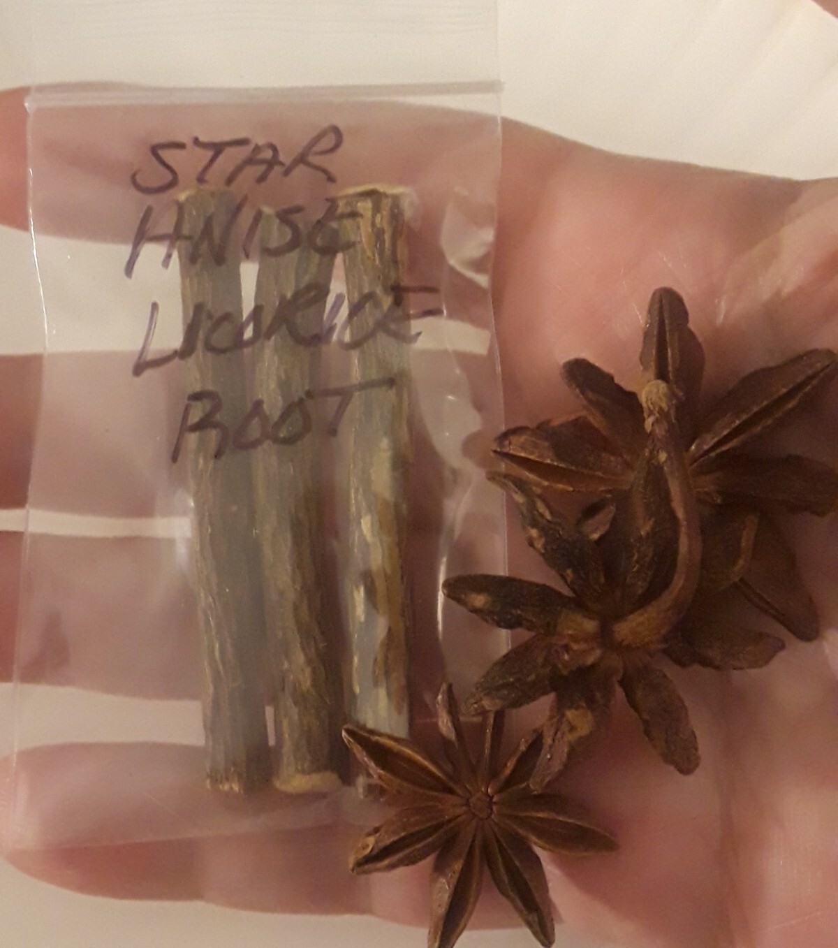 3p LOT:STAR ANISE LICORICE ROOT CHEW STICKS NATURAL NO NICOTINE STOP SMOKING AID
