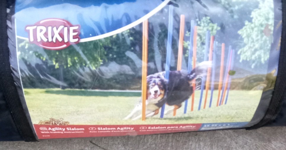 WEAVE POLES Agility Slalom Pole for Dogs Pets Blue Orange Pack of 12 By TRIXIE