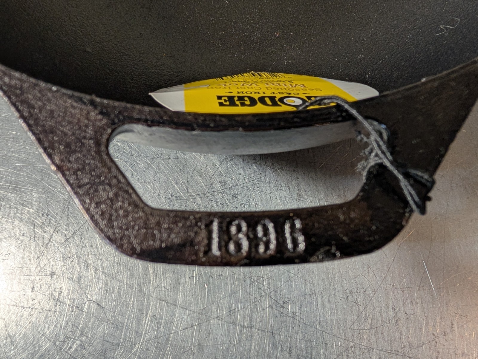 Lodge USA 9-Inch Seasoned Cast Iron Mini Wok Pan, New