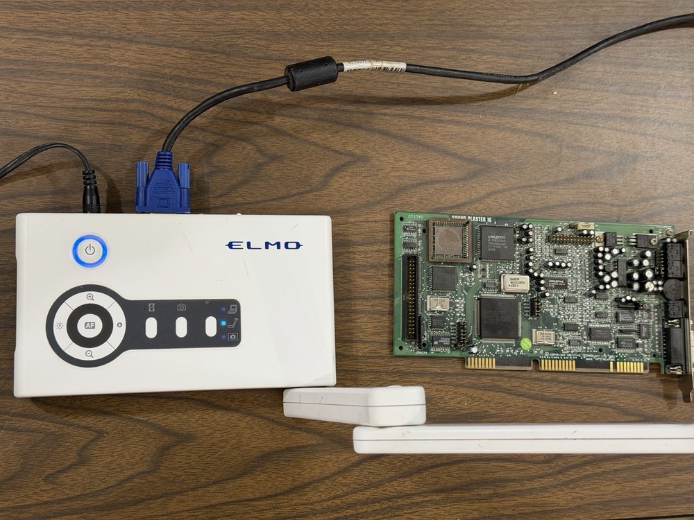 Elmo CO-10 Document Camera Visual Presenter Scanner USB VGA Classroom Tested