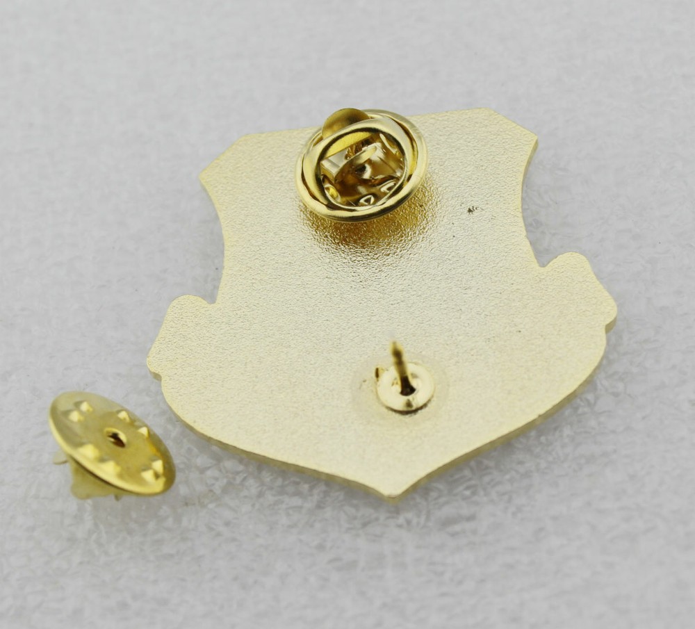 USAF AIR COMBAT COMMAND HAT PIN -2''