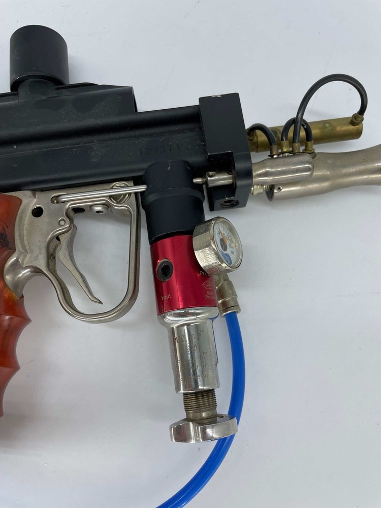 BROKEN Dye Auto cocker Paintball Gun