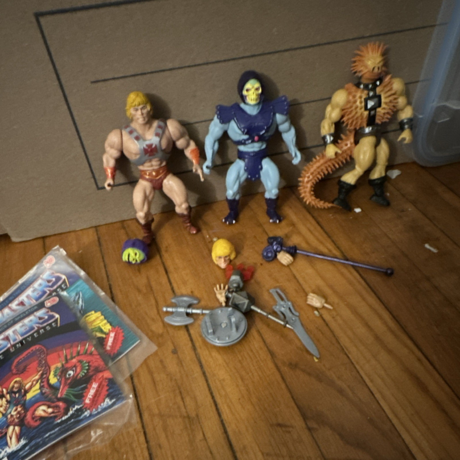 Masters of the Universe Action Figures Mixed Lot He-Man Skeletor Accessories