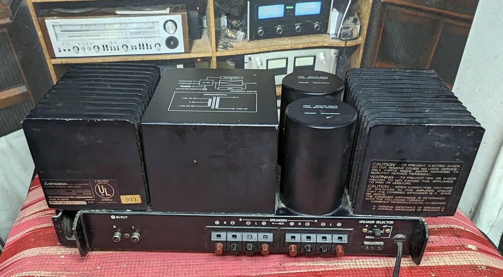 Mitsubishi DA-A7DC power amplifier