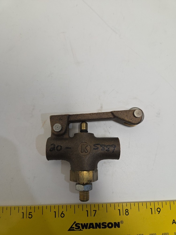 Binks 20-5889 Brass Roller Lever Valve